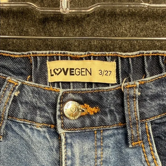 LoveGEN Women's Two-Tone Straight Leg Jeans - Picture 2 of 9